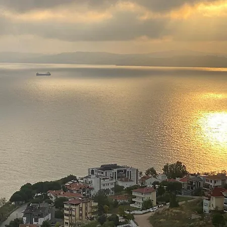 Villa 3 Katli Triplex 13 Kisi Kapasiteli Eskiomerler