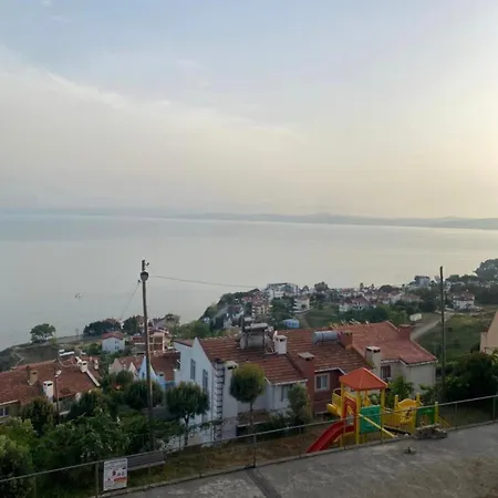 Villa 3 Katli Triplex 13 Kisi Kapasiteli Eskiomerler